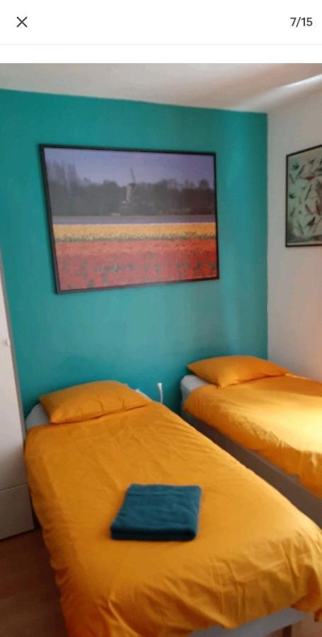 Nicole, Not For Parties, Not A Hotel, Room With Shared Bathroom, No Kitchen Amesterdão Exterior foto